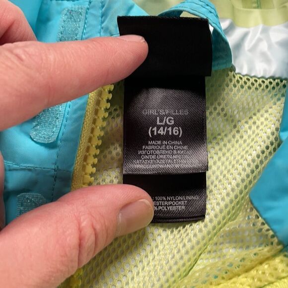 The North Face Spring/Fall jacket - Picture 3 of 8
